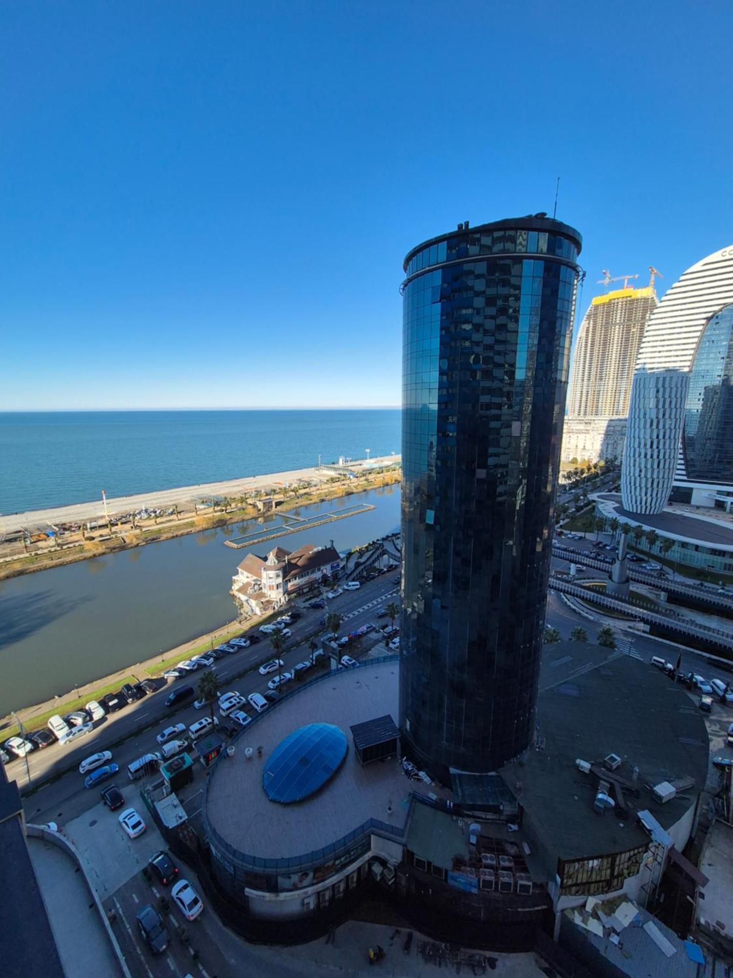 Batumi Orbi Panoramic View Apartment *