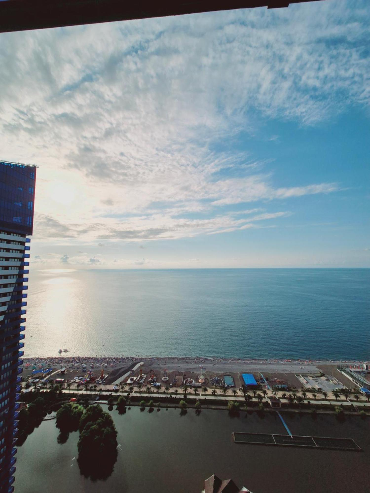 Batumi Orbi Panoramic View Apartment *